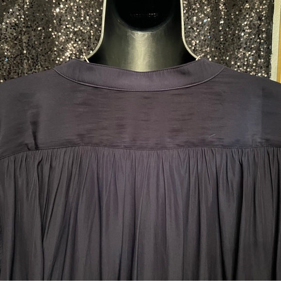 ***S O L D*** Classic Navy Blue Blouse with Bat Wing Sleeves and Braided Trim - Picture 11 of 13